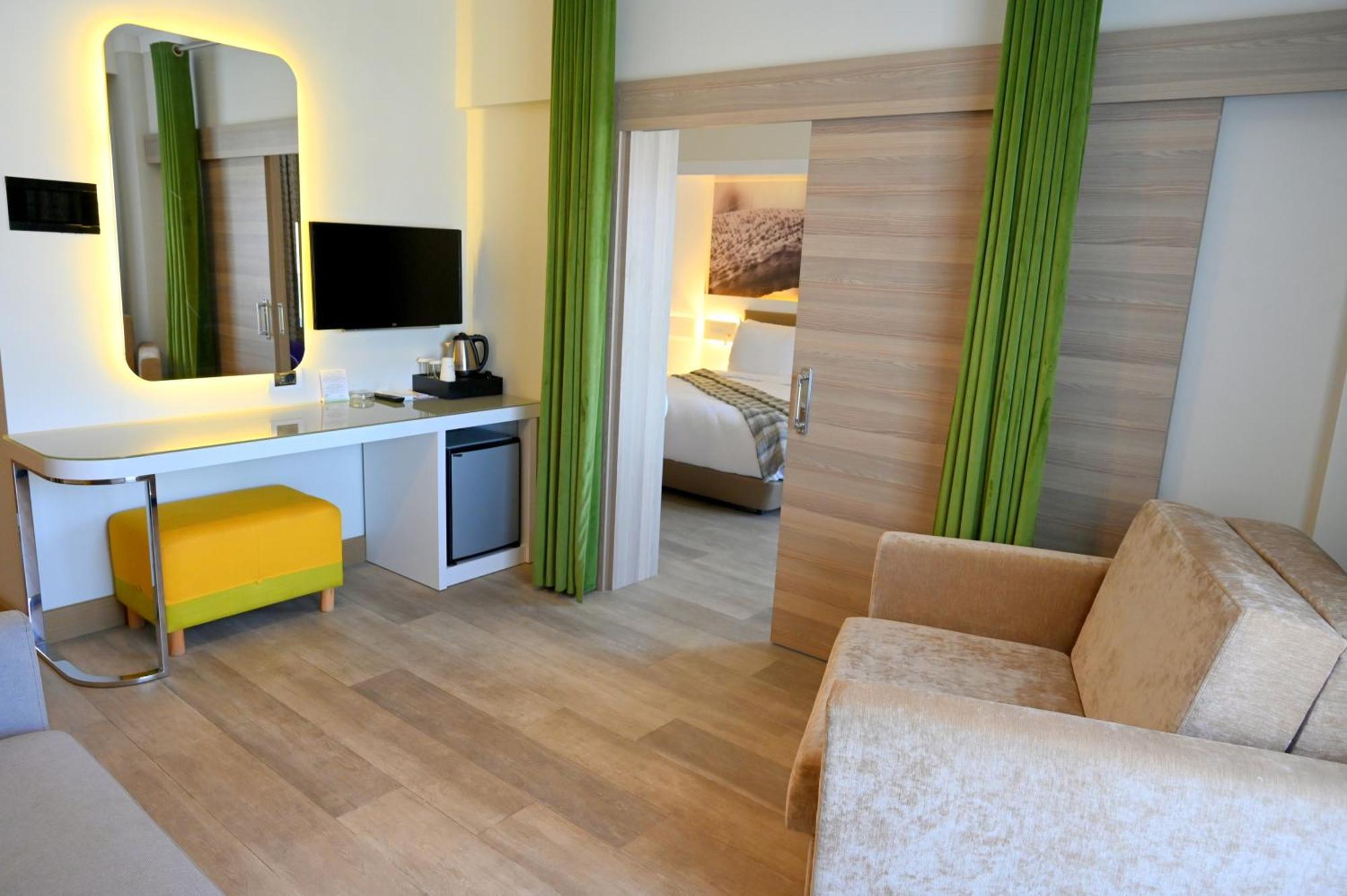 Lalila Blue Suites Мармарис Экстерьер фото